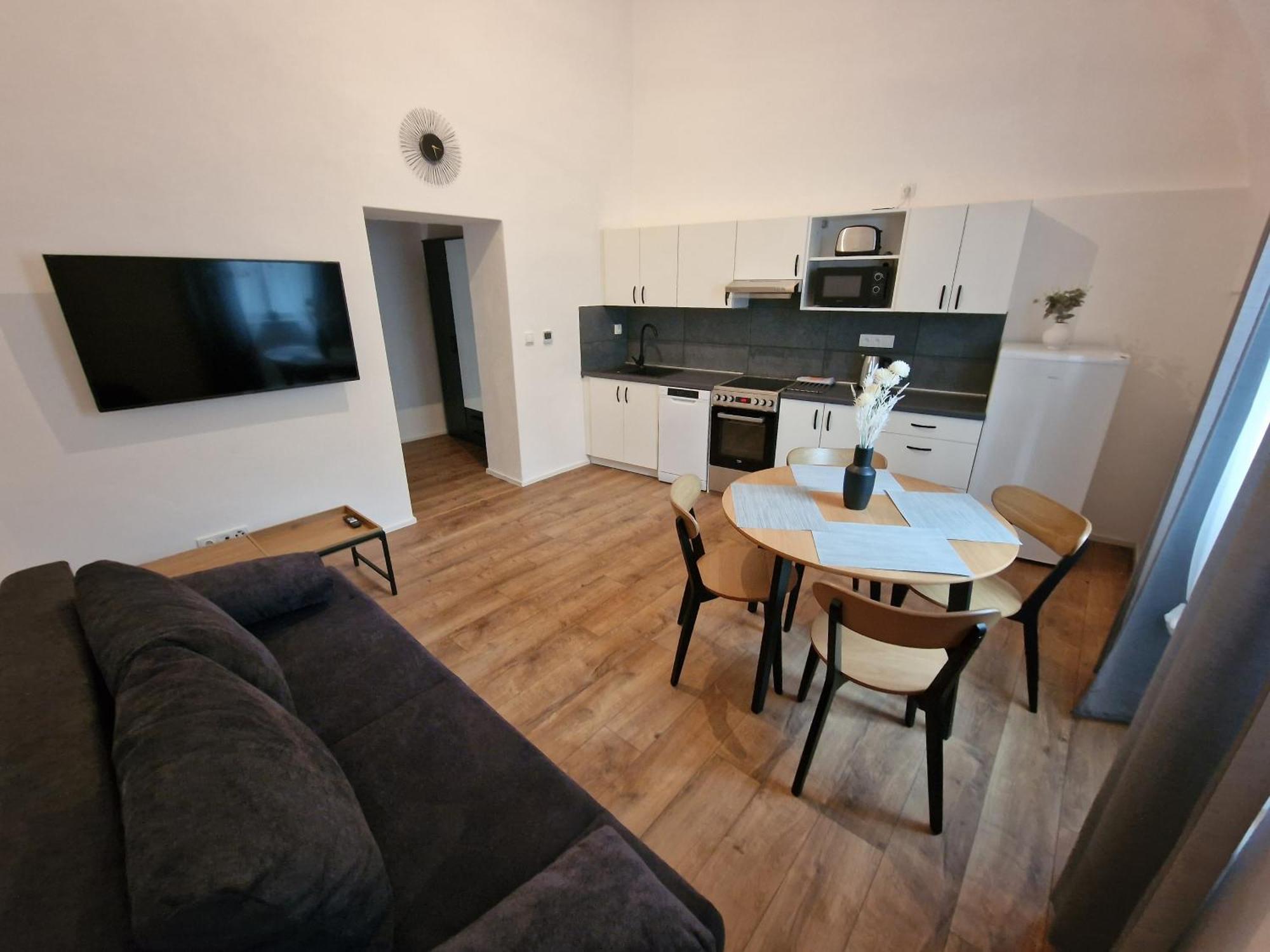 Apartman Anezka 3 S Virivou Vanou Jičín Exteriér fotografie
